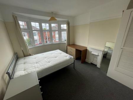 3 bedroom Property to let in Stanfell Road, Leicester