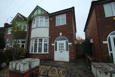 3 bedroom Property to let in Stanfell Road, Leicester