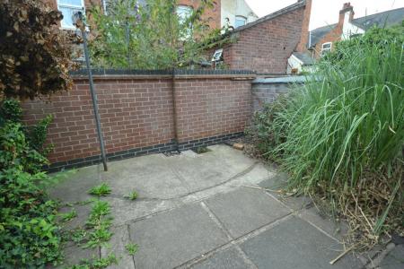 3 bedroom Property to let in Cambridge Street, Leicester