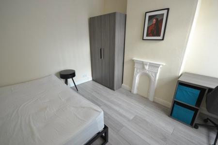 3 bedroom Property to let in Cambridge Street, Leicester