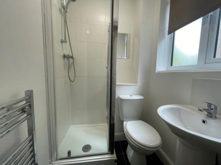 3 bedroom Property to let in London Road, Leicester
