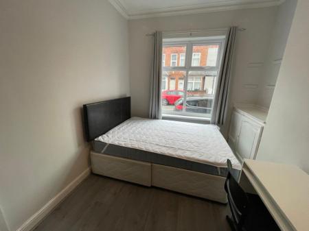 3 bedroom Property to let in St Leonards Road, Leicester