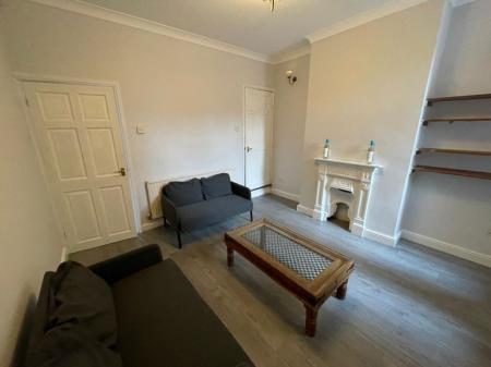 3 bedroom Property to let in St Leonards Road, Leicester
