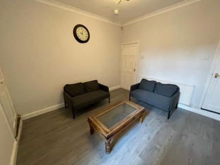 3 bedroom Property to let in St Leonards Road, Leicester