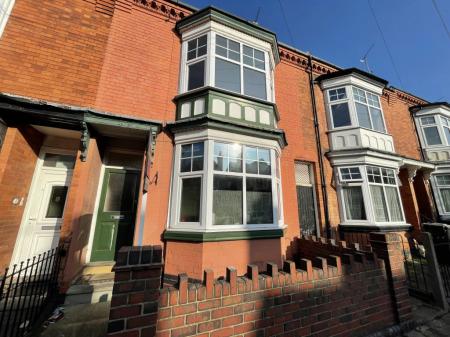6 bedroom Property to let in Lorne Road, Leicester