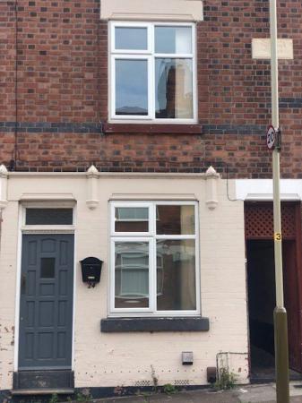 2 bedroom Property to let in Burns Street, Leicester