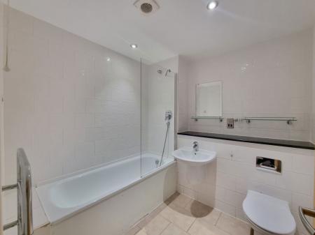 1 bedroom Property to let in Navigation Street, Leicester