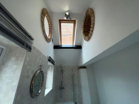 1 bedroom Property to let in Cavendish Road, Leicester