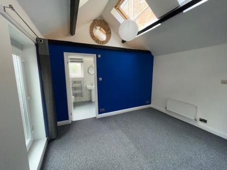 1 bedroom Property to let in Cavendish Road, Leicester