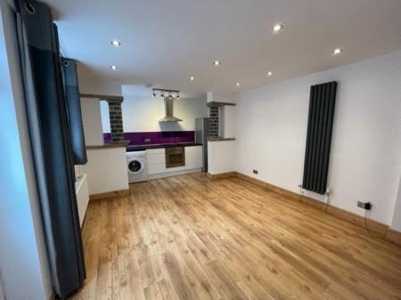 1 bedroom Property to let in Cavendish Road, Leicester