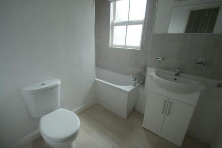 2 bedroom Property to let in Alexandra Road, Leicester