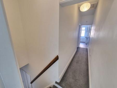 2 bedroom Property to let in Montague Road, Leicester