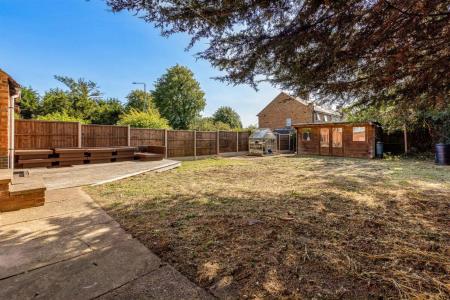 3 bedroom Property to let in Welford Road, Leicester