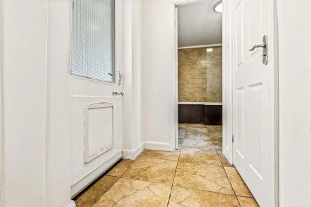 3 bedroom Property to let in Welford Road, Leicester