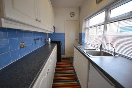 2 bedroom Property to let in West Avenue, Leicester