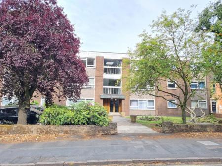 3 bedroom Property to let in London Road, Stoneygate, Leicester