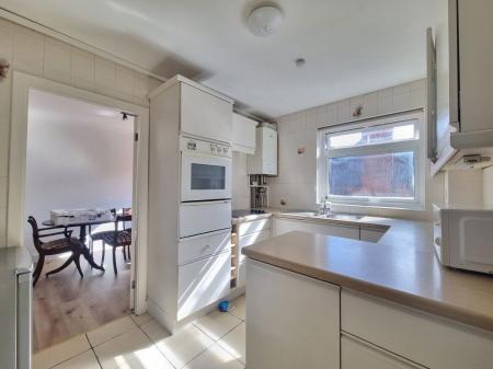 3 bedroom Property to let in London Road, Stoneygate, Leicester