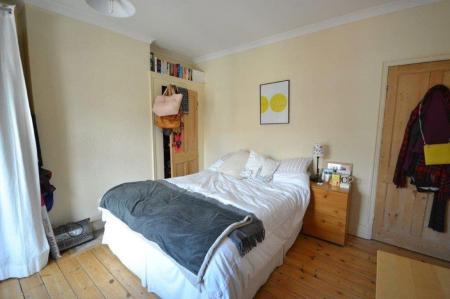 4 bedroom Property to let in Lytton Road, Leicester