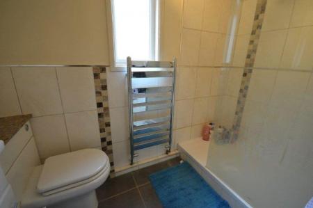 4 bedroom Property to let in Lytton Road, Leicester
