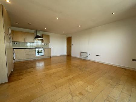 2 bedroom Flat for sale in Navigation Street, Leicester