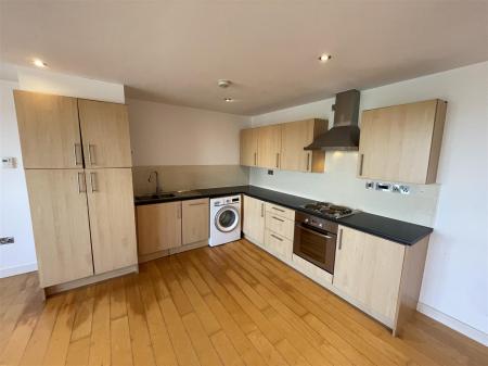 2 bedroom Flat for sale in Navigation Street, Leicester