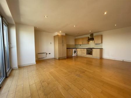 2 bedroom Flat for sale in Navigation Street, Leicester