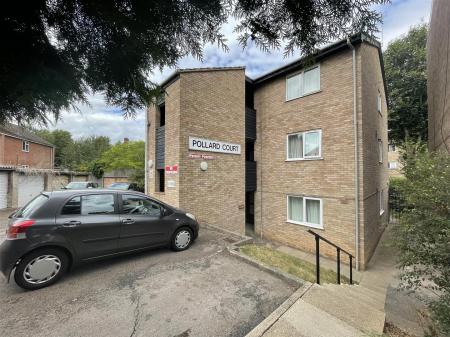 1 bedroom Flat for sale in Pollard Court, Stoneygate