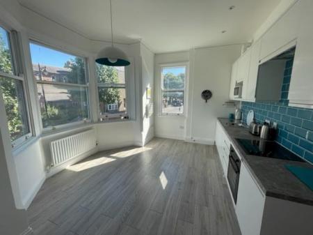 2 bedroom Flat for sale in St. James Road, Leicester