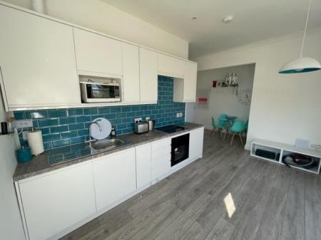 2 bedroom Flat for sale in St. James Road, Leicester