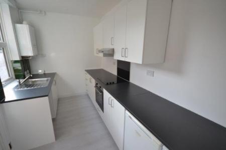 2 bedroom Terraced House for sale in Boundary Road, Aylestone, Leicester