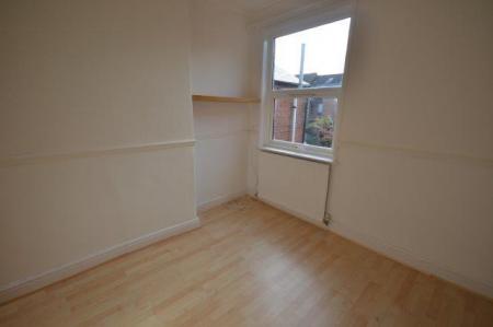 2 bedroom Terraced House for sale in Boundary Road, Aylestone, Leicester