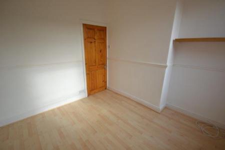 2 bedroom Terraced House for sale in Boundary Road, Aylestone, Leicester