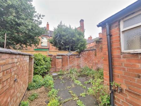 2 bedroom Terraced House for sale in Tennyson Street, Evington, Leicester
