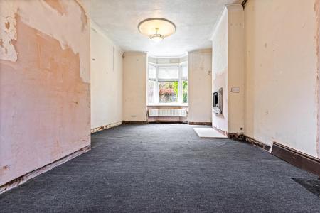 3 bedroom End of terrace house for sale in Gordon Avenue, Leicester