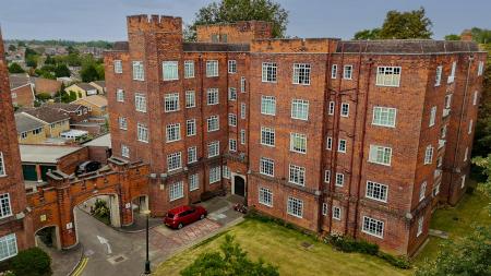 Stoneygate Court, Leicester