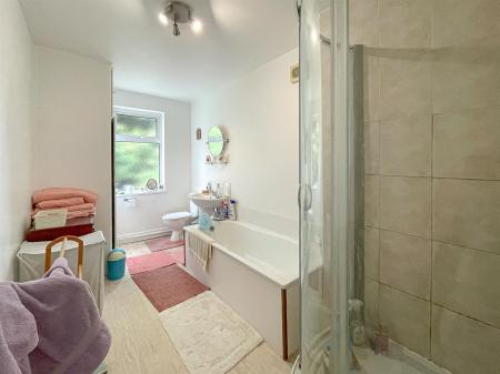2 bedroom Terraced House for sale in Pope Street, Knighton Fields