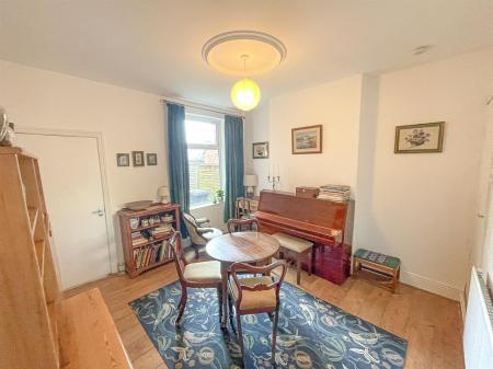2 bedroom Terraced House for sale in Pope Street, Knighton Fields