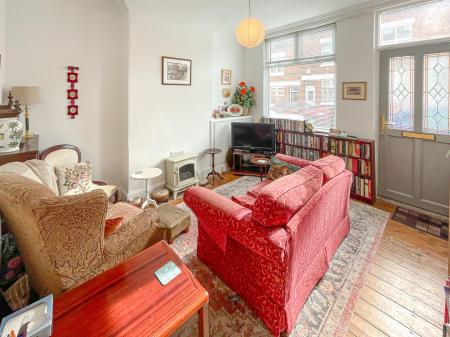 2 bedroom Terraced House for sale in Pope Street, Knighton Fields
