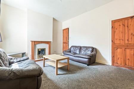 2 bedroom Terraced House for sale in Howard Road, Leicester