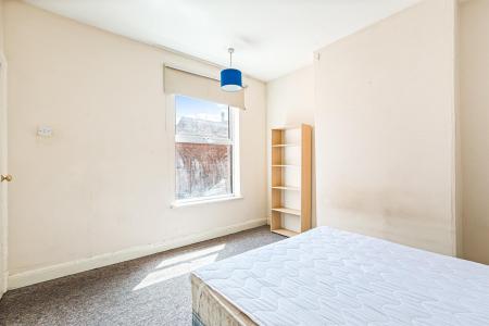 2 bedroom Terraced House for sale in Howard Road, Leicester