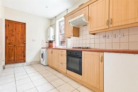 2 bedroom Terraced House for sale in Howard Road, Leicester