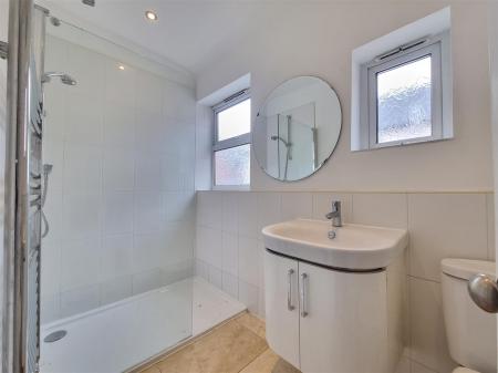 3 bedroom Terraced House for sale in St. Dunstan Road, Leicester