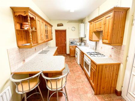 3 bedroom Terraced House for sale in Chepstow Road, Leicester