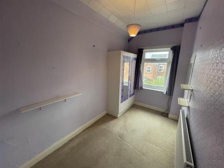 3 bedroom Terraced House for sale in Lytton Road, Clarendon Park, Leicester