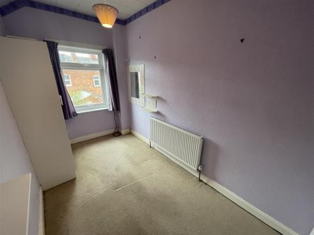 3 bedroom Terraced House for sale in Lytton Road, Clarendon Park, Leicester