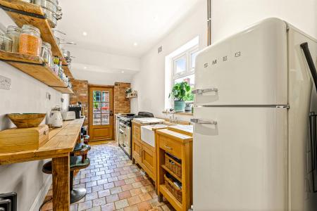 2 bedroom Terraced House for sale in St. Leonards Road, Leicester