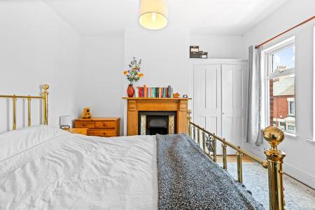 2 bedroom Terraced House for sale in St. Leonards Road, Leicester