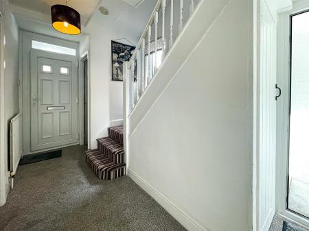 3 bedroom Semi-detached house for sale in Heather Road, Leicester