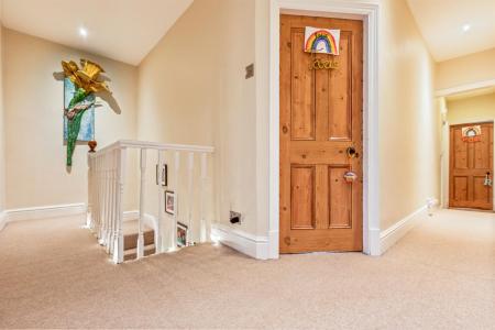 3 bedroom Terraced House for sale in Upperton Road, Leicester