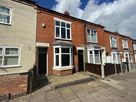 3 bedroom Terraced House for sale in Lorne Road, Leicester